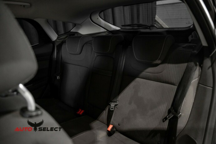 ford-focus-diesel-2012-big-18