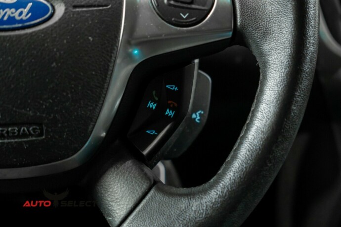 ford-focus-diesel-2012-big-28