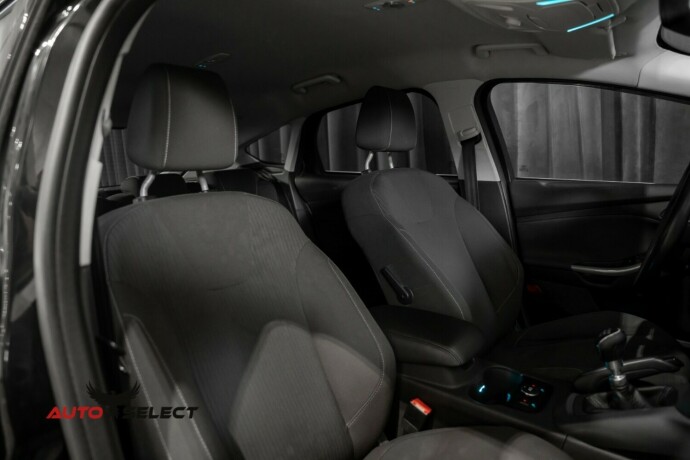 ford-focus-diesel-2012-big-16