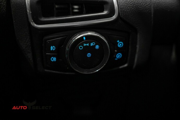ford-focus-diesel-2012-big-23