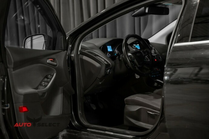 ford-focus-diesel-2012-big-19