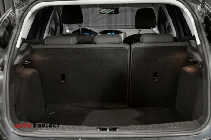 ford-focus-diesel-2012-big-9