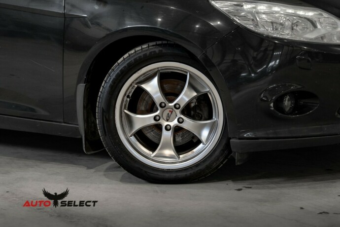 ford-focus-diesel-2012-big-2