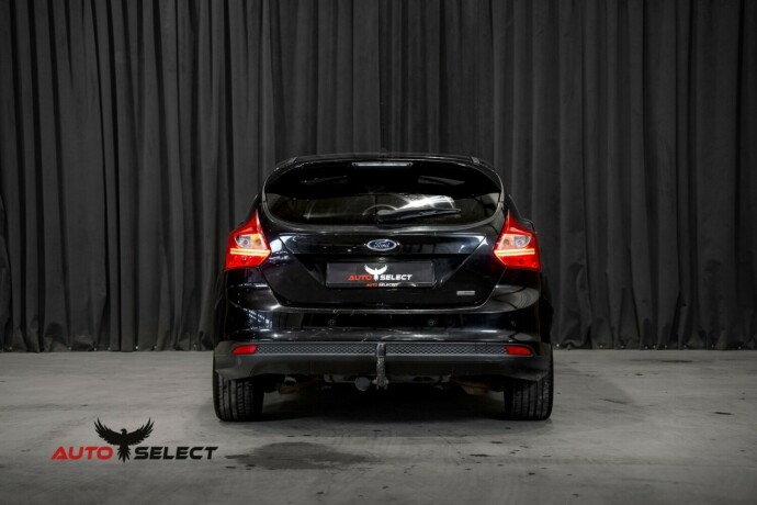 ford-focus-diesel-2012-big-8
