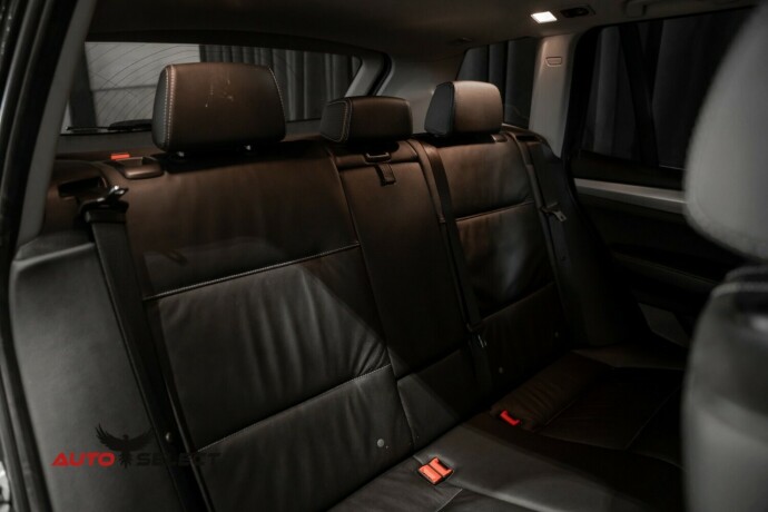 bmw-x3-diesel-2011-big-17