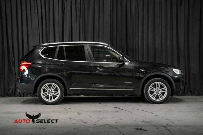 bmw-x3-diesel-2011-big-8