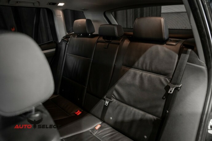 bmw-x3-diesel-2011-big-19