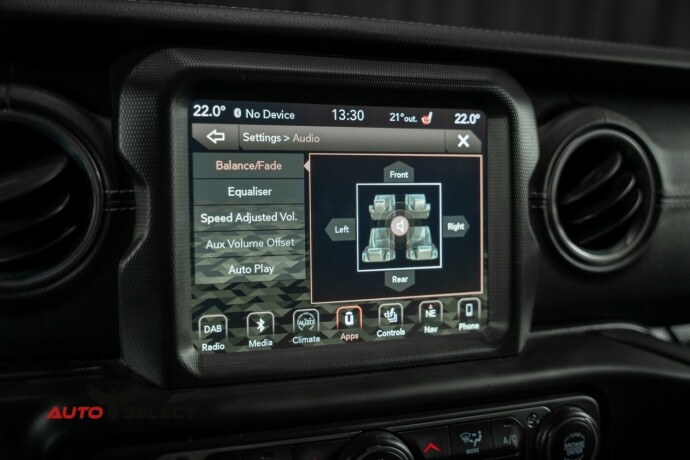 jeep-wrangler-diesel-2019-big-47