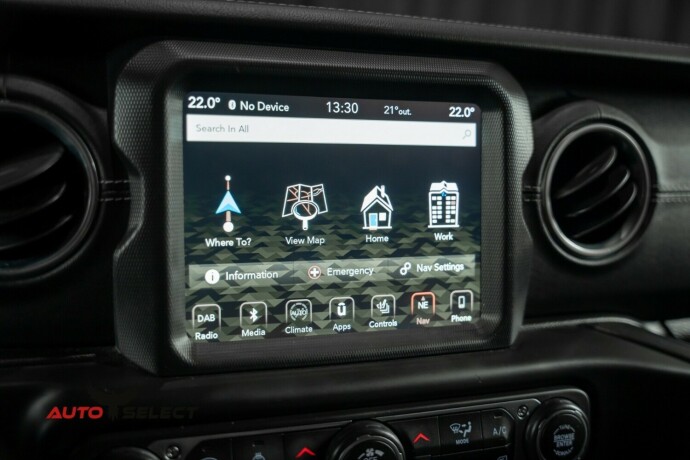 jeep-wrangler-diesel-2019-big-46