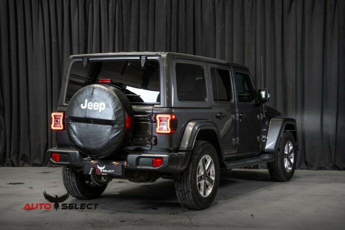 jeep-wrangler-diesel-2019-big-14