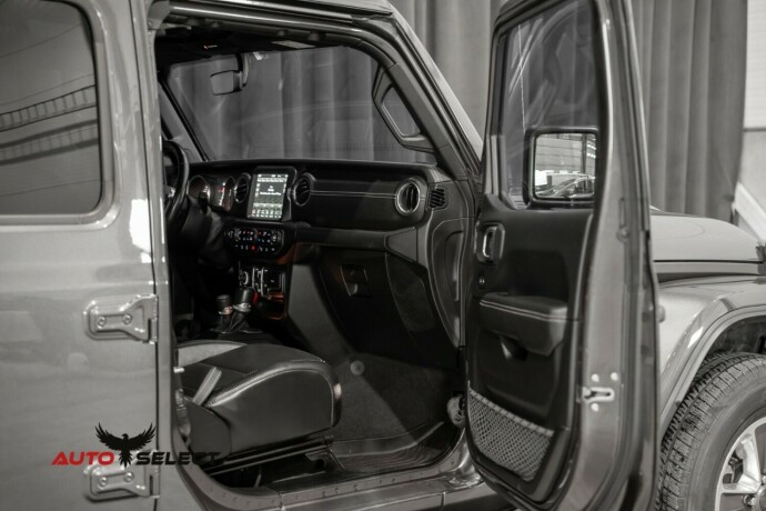 jeep-wrangler-diesel-2019-big-19