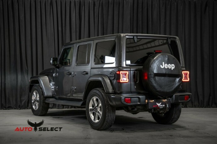 jeep-wrangler-diesel-2019-big-13