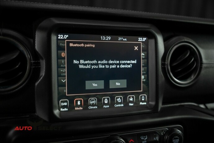 jeep-wrangler-diesel-2019-big-41