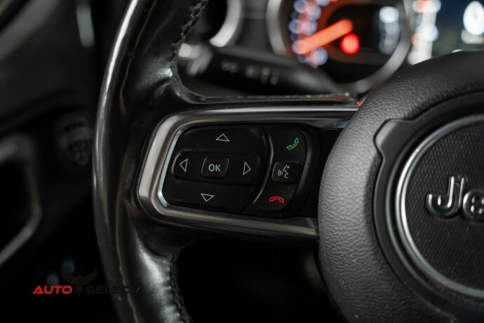 jeep-wrangler-diesel-2019-big-31