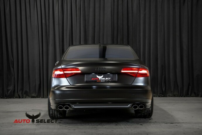 audi-s8-bensin-2014-big-9