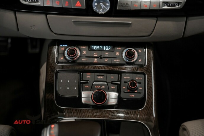 audi-s8-bensin-2014-big-57