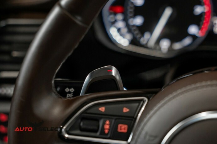 audi-s8-bensin-2014-big-52