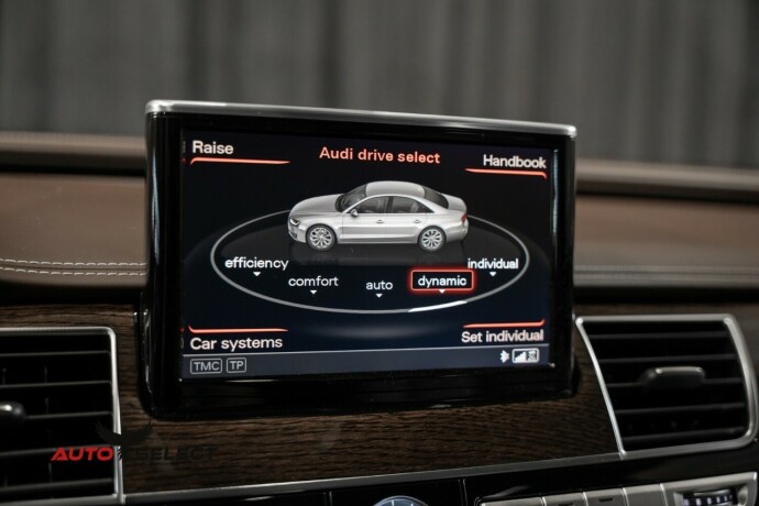 audi-s8-bensin-2014-big-61