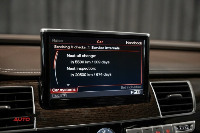 audi-s8-bensin-2014-big-65