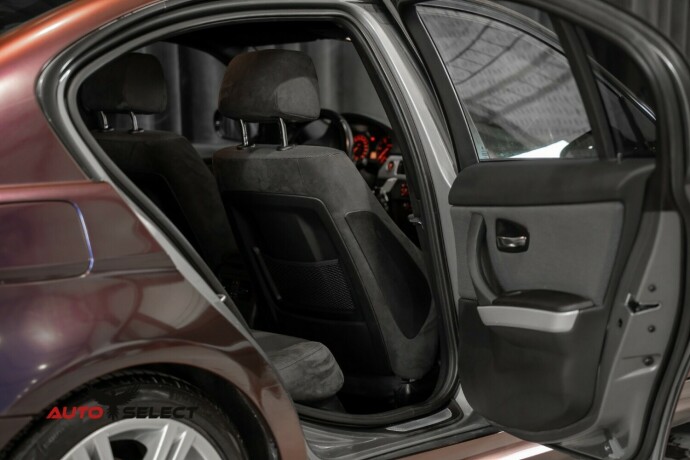 bmw-3-serie-diesel-2011-big-12