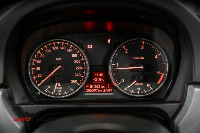 bmw-3-serie-diesel-2011-big-27