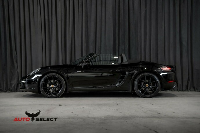 porsche-boxster-bensin-2016-big-11
