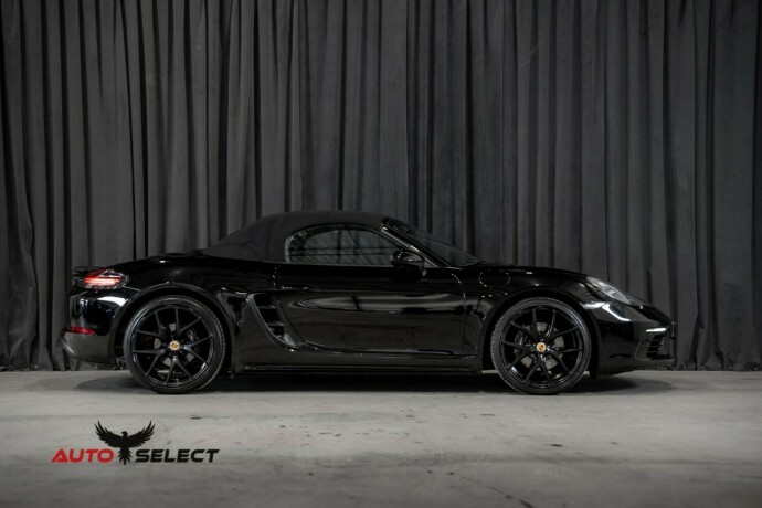 porsche-boxster-bensin-2016-big-19