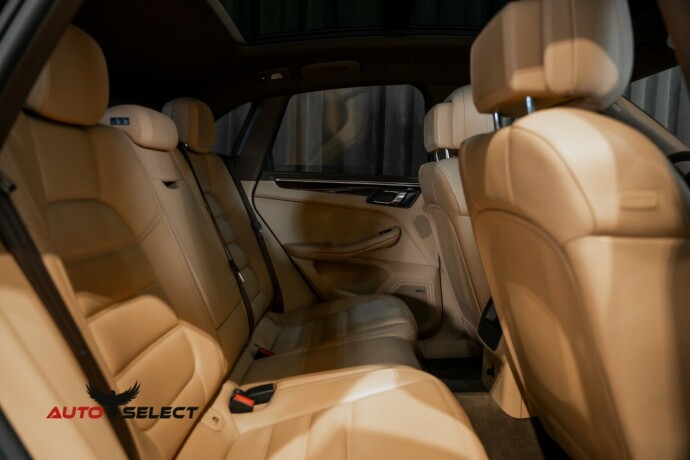 porsche-macan-diesel-2015-big-18