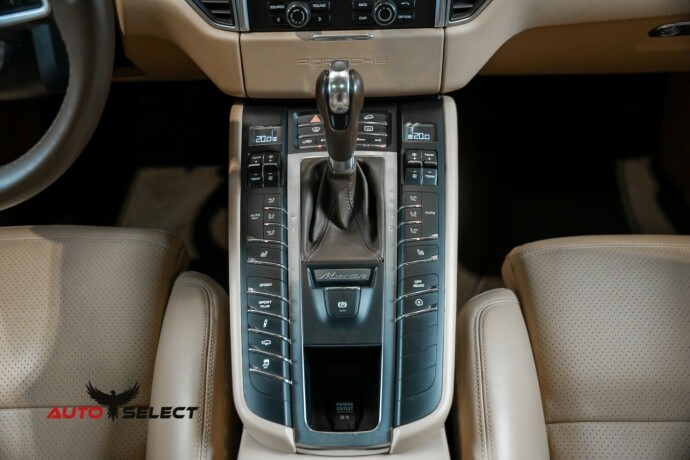 porsche-macan-diesel-2015-big-50