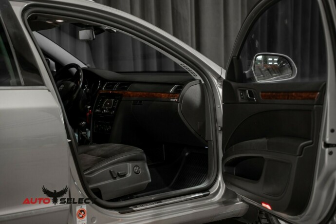 skoda-superb-bensin-2014-big-14
