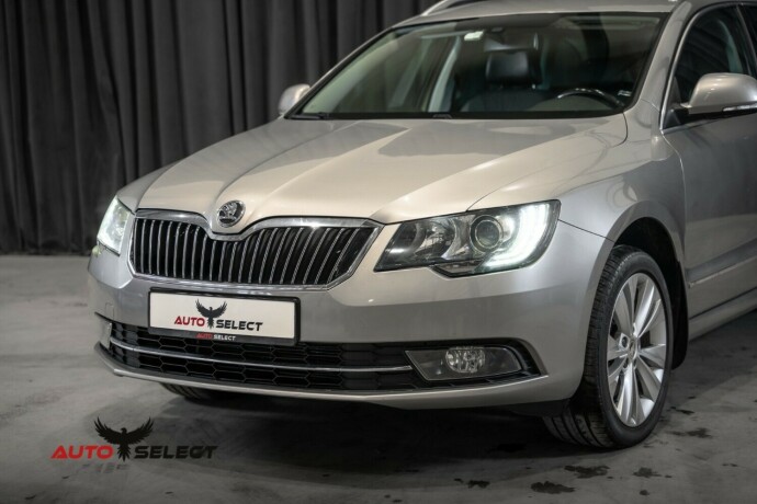 skoda-superb-bensin-2014-big-6