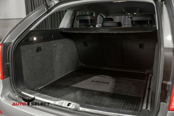 skoda-superb-bensin-2014-big-9