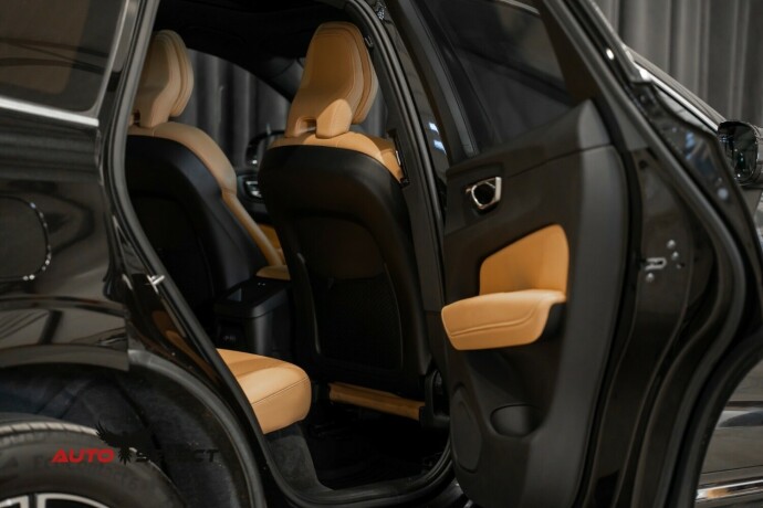 volvo-xc-60-elektrisitetbensin-2019-big-15