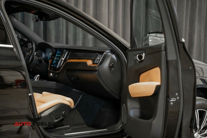 volvo-xc-60-elektrisitetbensin-2019-big-17