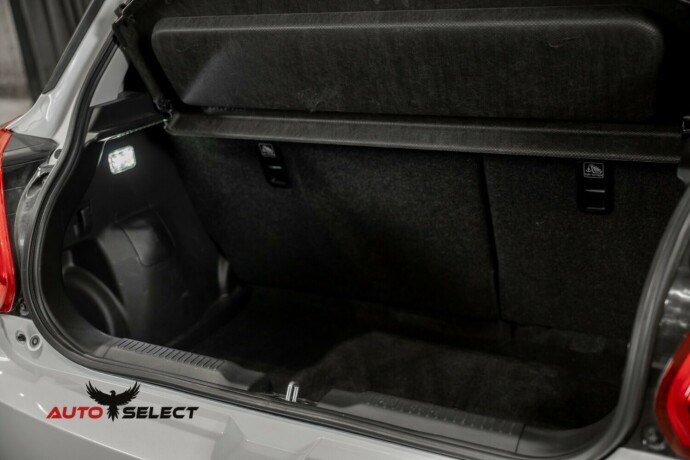 suzuki-swift-elektrisitetbensin-2020-big-10