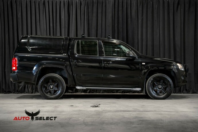 volkswagen-amarok-diesel-2011-big-11
