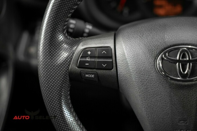 toyota-rav4-bensin-2012-big-24