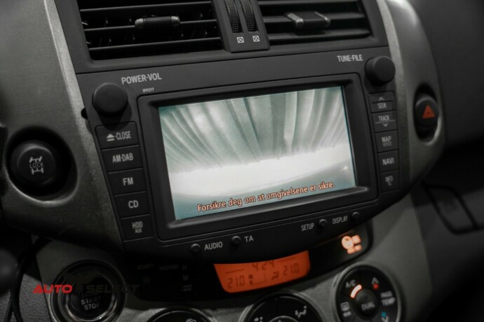 toyota-rav4-bensin-2012-big-36