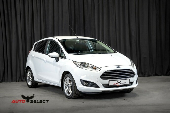 ford-fiesta-bensin-2014-big-3