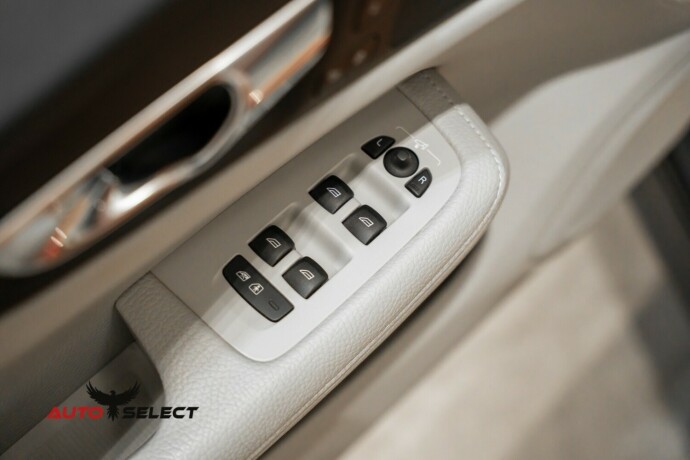 volvo-v60-cross-country-diesel-2020-big-27