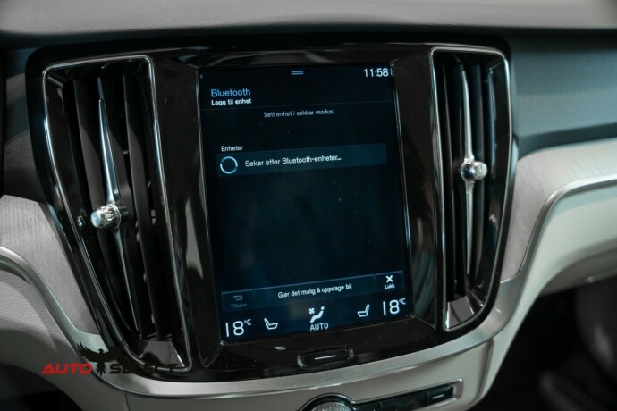 volvo-v60-cross-country-diesel-2020-big-44