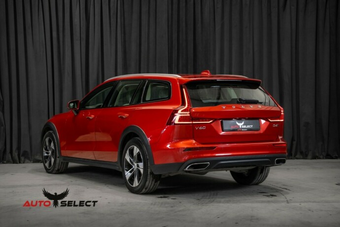 volvo-v60-cross-country-diesel-2020-big-7