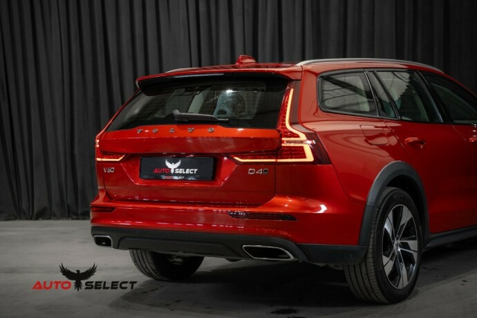 volvo-v60-cross-country-diesel-2020-big-13