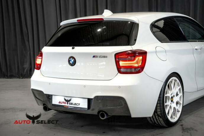 bmw-1-serie-bensin-2013-big-12