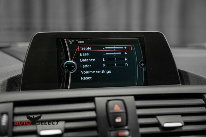 bmw-1-serie-bensin-2013-big-40