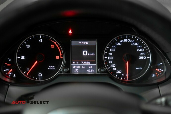 audi-q5-diesel-2011-big-28