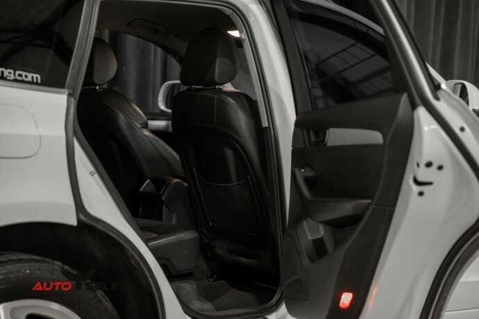 audi-q5-diesel-2011-big-12