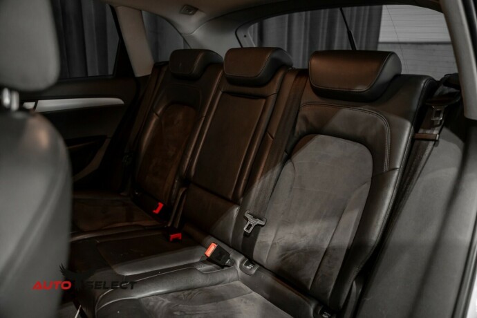 audi-q5-diesel-2011-big-18