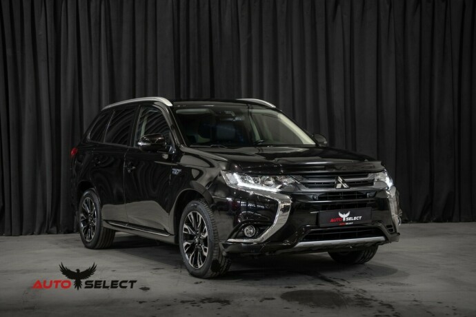 mitsubishi-outlander-elektrisitetbensin-2018-big-3