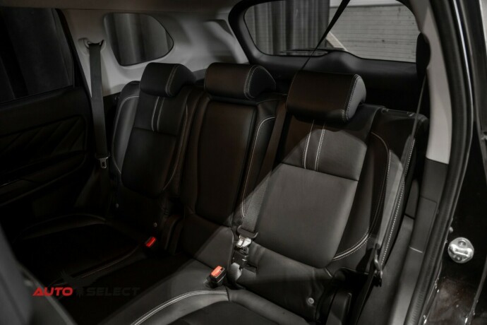 mitsubishi-outlander-elektrisitetbensin-2018-big-19